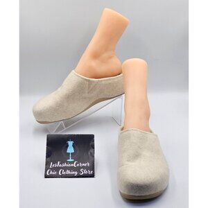 FitFlop Women's Beige  Wool Felt Shuv Clogs Beige Slip-On Mules Size 9 2693